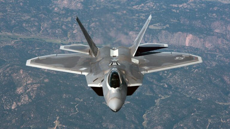 how fighter jets were invented?